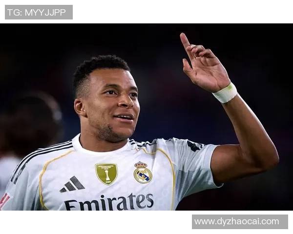 近期足球界悲痛消息哪位明星球员不幸离世引发广泛关注