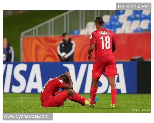 阳光帅气的足球明星如何在绿茵场上闪耀人生与梦想的光芒